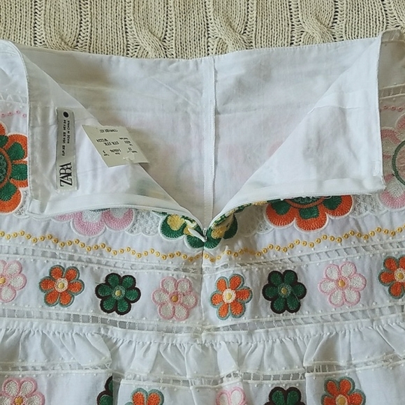 Zara NWOT Embroidered Light Cotton Skort - Picture 8 of 12